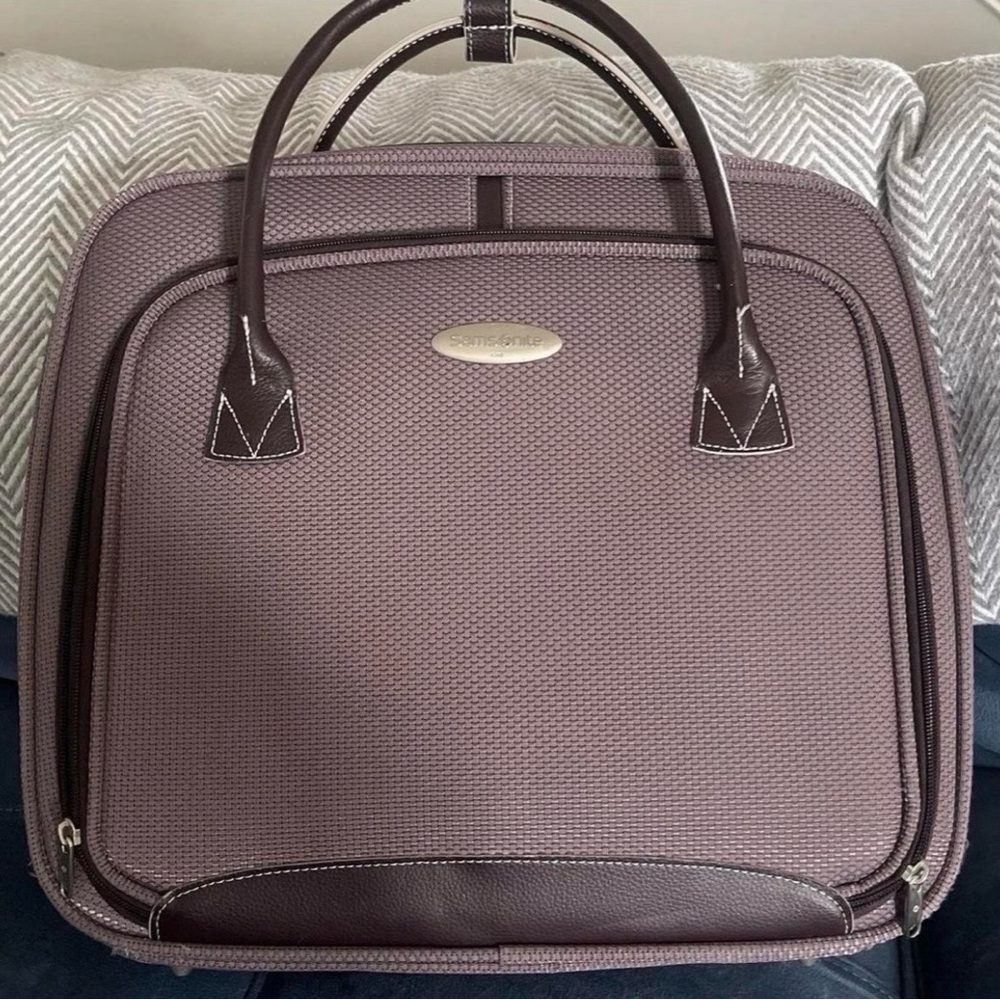 Samsonite 1910 carrying bag with straps and also for laptop